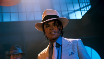 Lời dịch Smooth Criminal – Michael Jackson [Học tiếng Anh qua bài hát với Toomva]