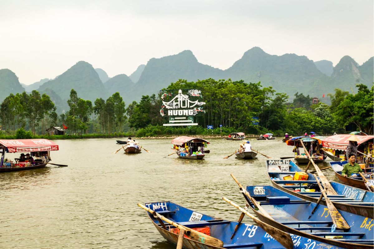 Hội chùa Hương