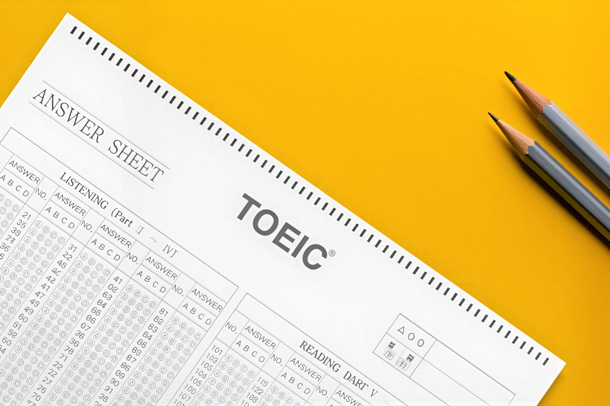 10 cặp từ đồng nghĩa phổ biến trong bài thi TOEIC