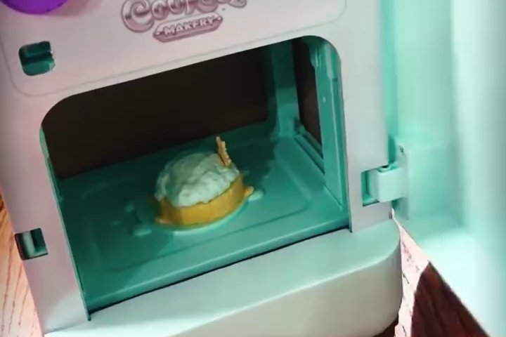 Đồ Chơi Trẻ Con Ma Thuật Khiến Phụ Huynh Bối Rối