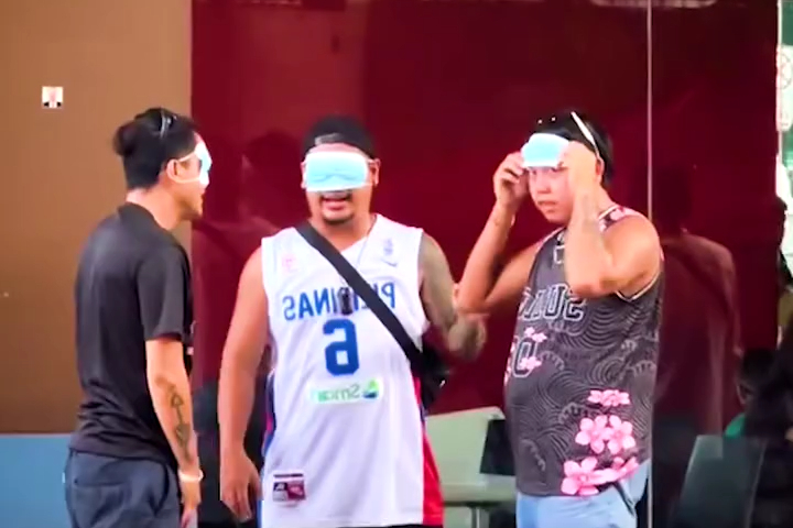 Một Mình Mà Không Hề Hay Biết