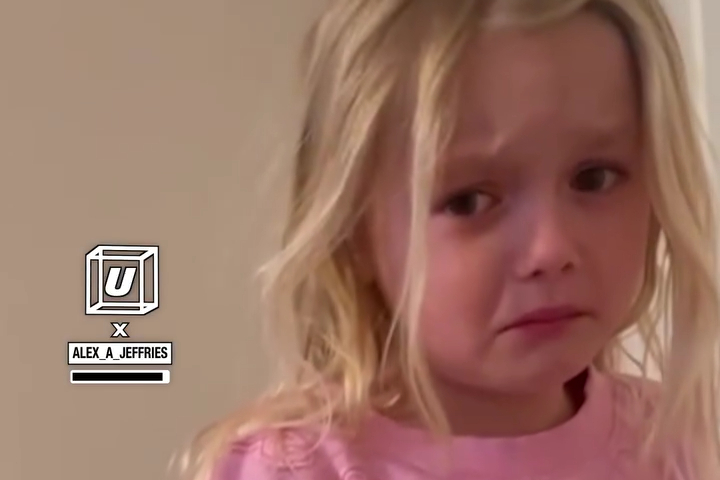 Hai Cô Con Gái Lần Đầu Thấy Mẹ Bị Thương